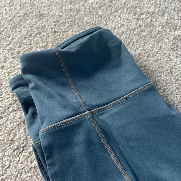 Fabletics Leggings - Picture 6 of 8